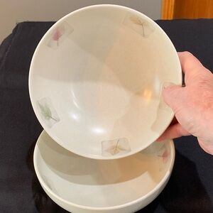 Mikasa Woodland High Fired Leaf Motif Bowls. Set of 2